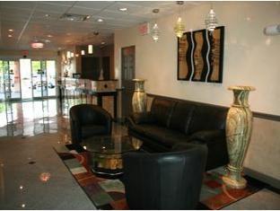 Days & By Wyndham North Naples Hotel Bonita Springs